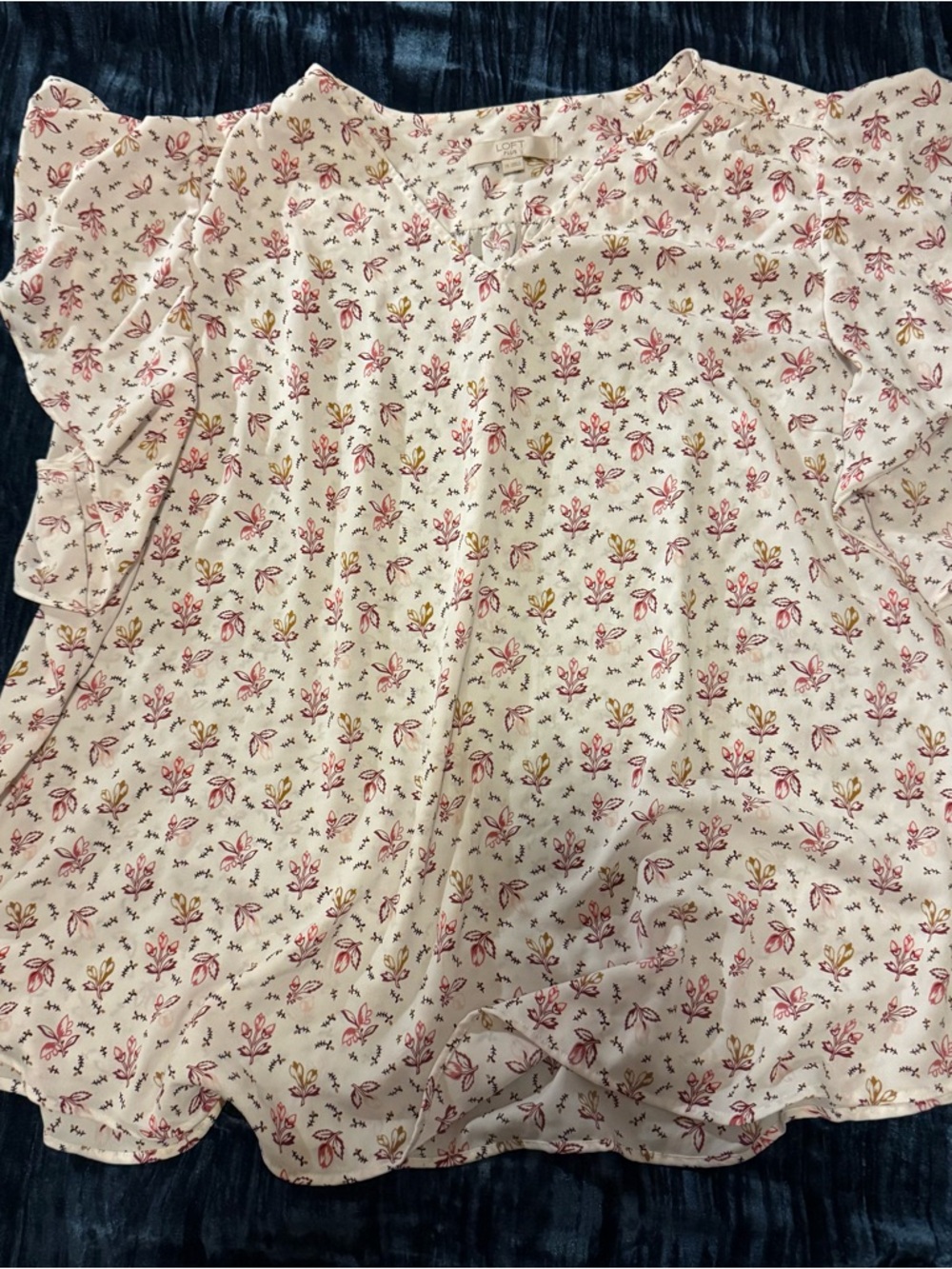 LOFT Cream Floral Ruffle-Sleeve Blouse